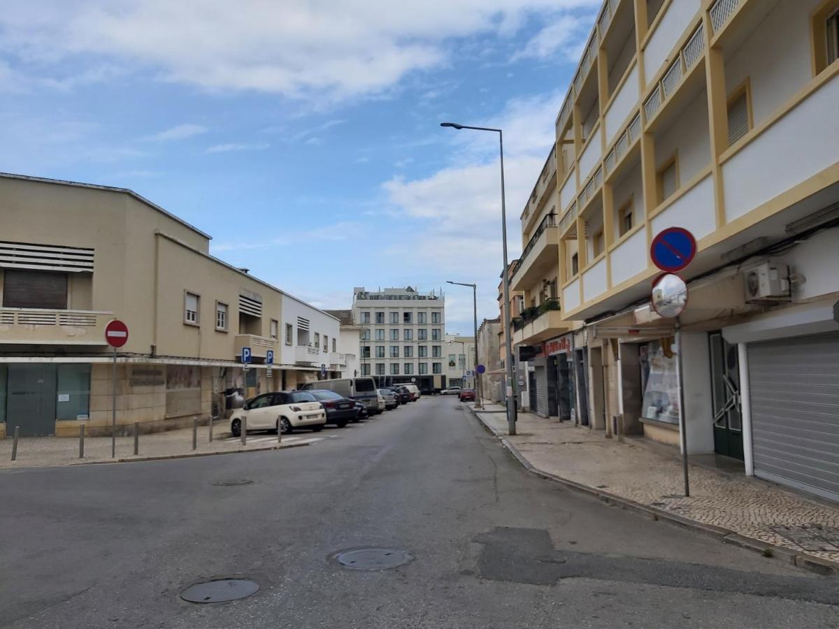 Casa Olhao Terraco: Espaco, Conforto E Terraco Com Churrasqueira Zewnętrze zdjęcie