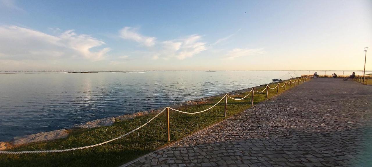 Casa Olhao Terraco: Espaco, Conforto E Terraco Com Churrasqueira Zewnętrze zdjęcie